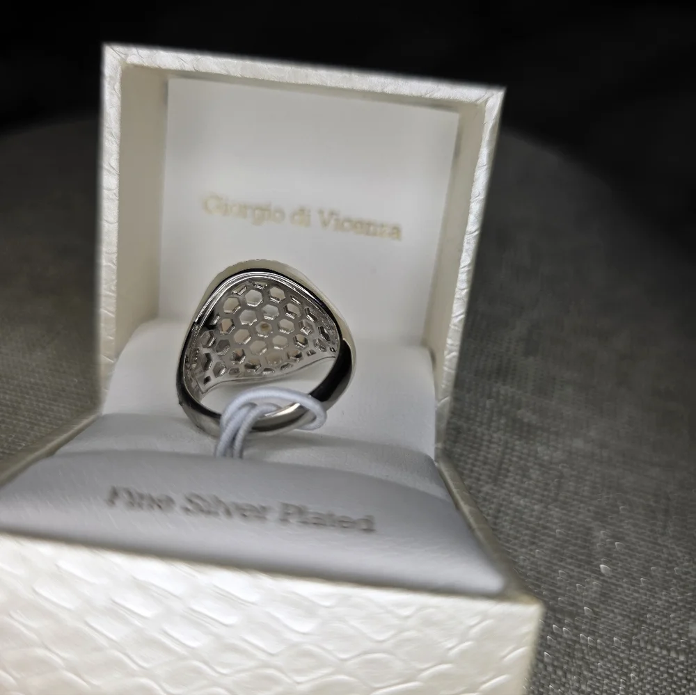Giorgio di Vicenza Silver Starburst Ring with Mother of Pearl Size 8 - Picture 4 of 12